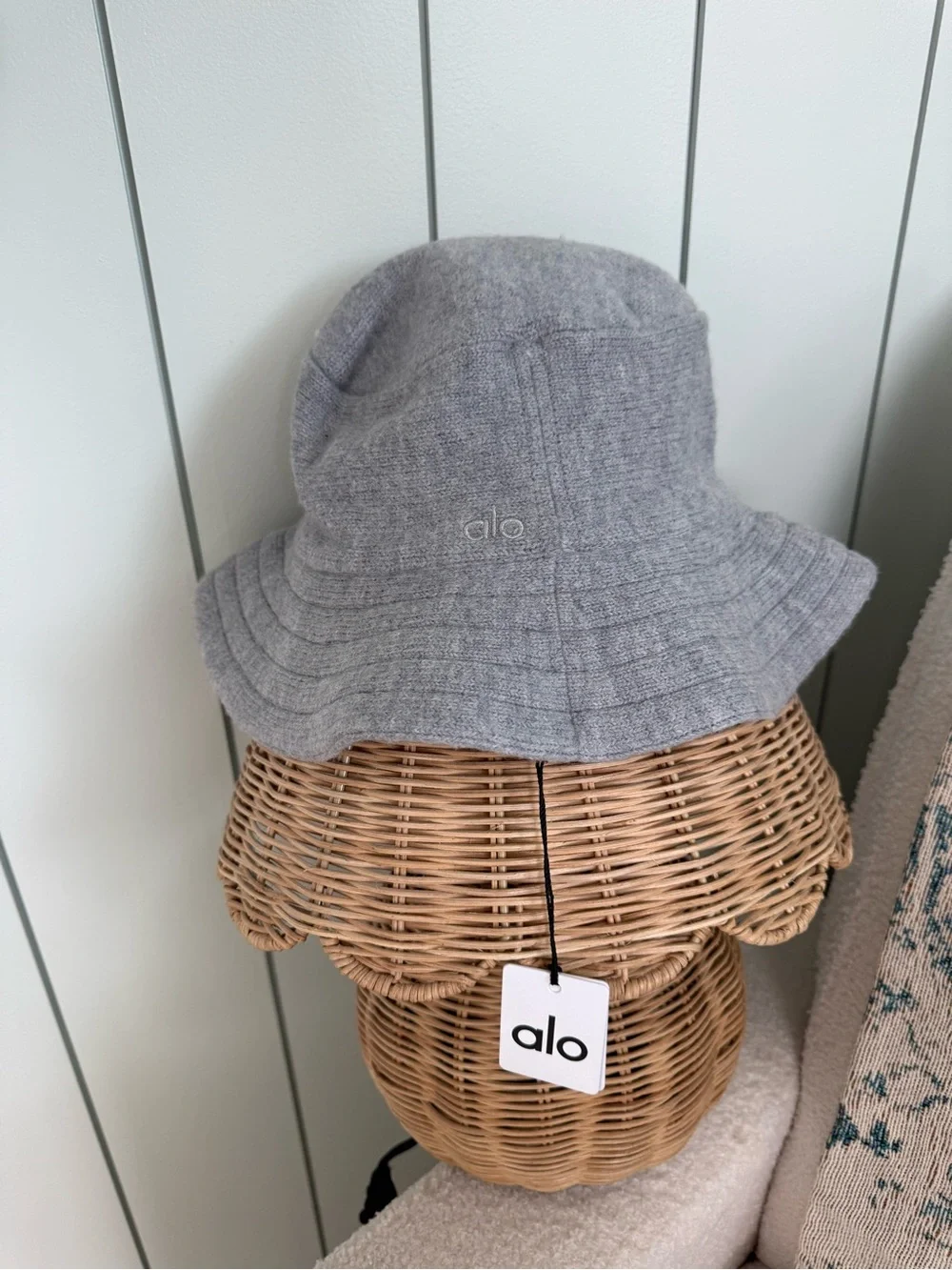 New ALO Yoga Merino Wool Gray Bucket Hat - Soft Knit Sun Hat